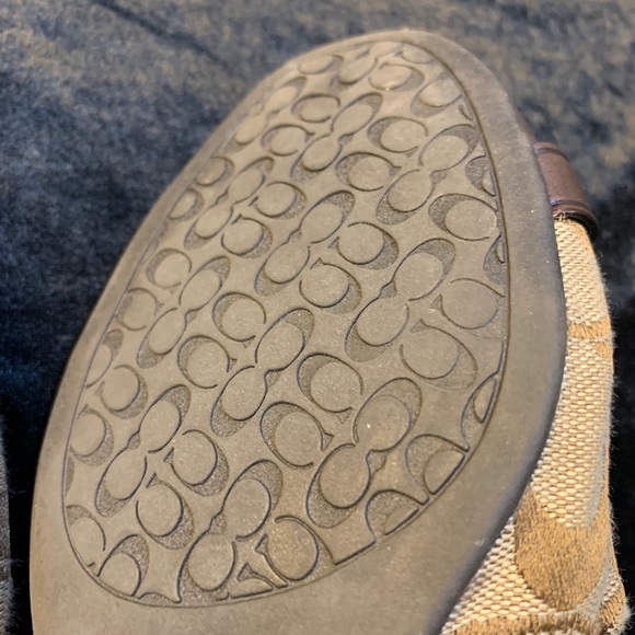 Coach Signature flats. Sz 7.5 Never worn NH6 - Picture 14 of 16